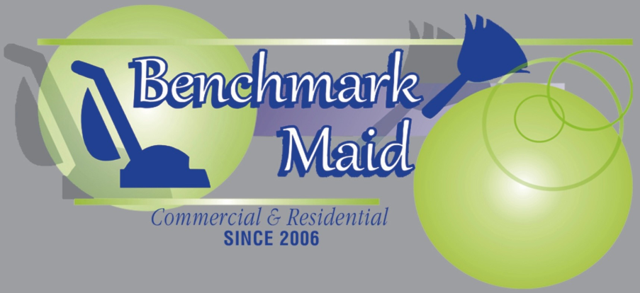 Logo do Benchmark Mais